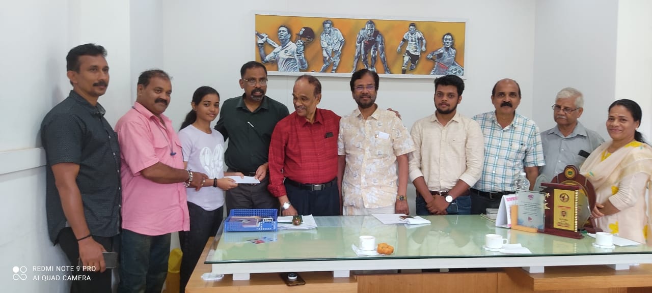 Supporting Ms. Anjana Krishna, Kerala who appeared for Powerlifting Championship